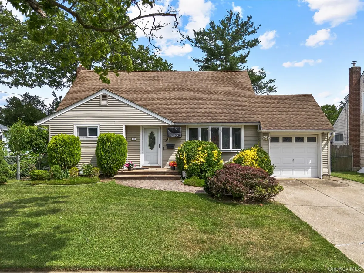 110 Briarcliff Road, Westbury, NY 11590 - #1