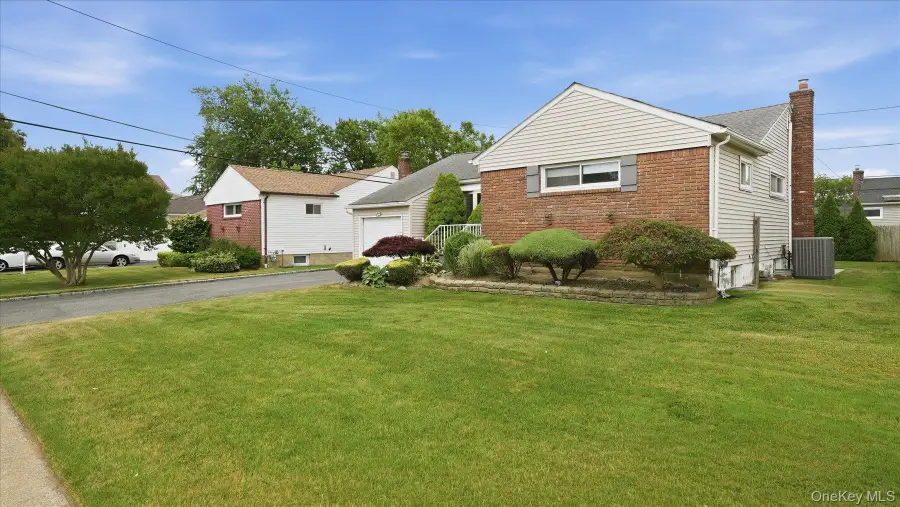 45 Margaret Road, Massapequa, NY 11758 - #2
