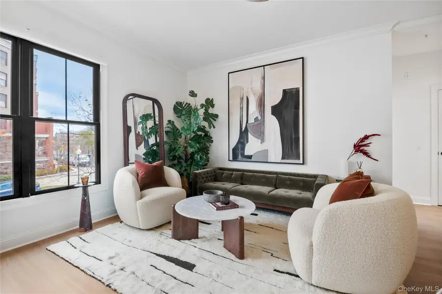 30 Lake Avenue #212, Saratoga Springs, NY 12866 - #3