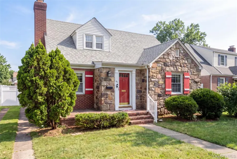 637 Stratford Road, Baldwin, NY 11510 - #2