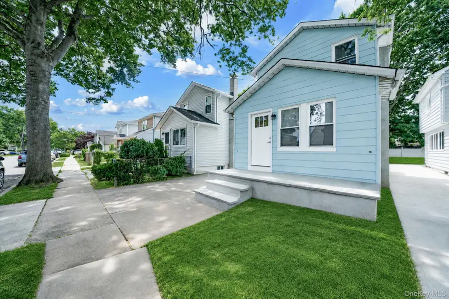 532 Washington Avenue, West Hempstead, NY 11552 - #2