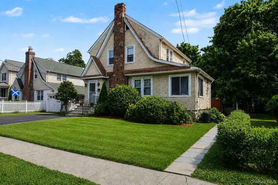 31 Brookdale Avenue, White Plains, NY 10603 - #2