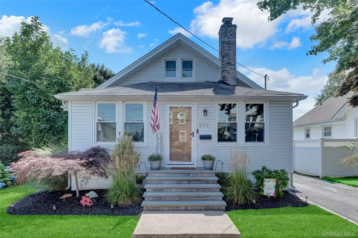 239 S 2nd Street, Lindenhurst, NY 11757 - #1