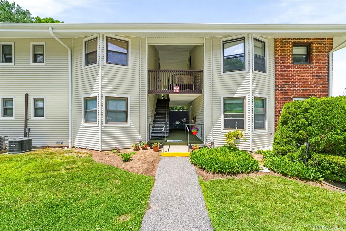 27 Walden Court #J, Yorktown Heights, NY 10598 - #1