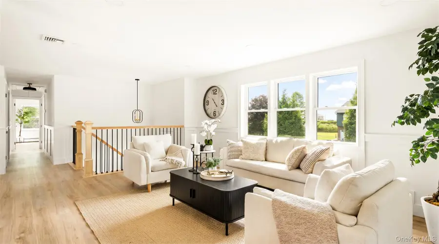 7 Sinnickson Road, Center Moriches, NY 11934 - #2