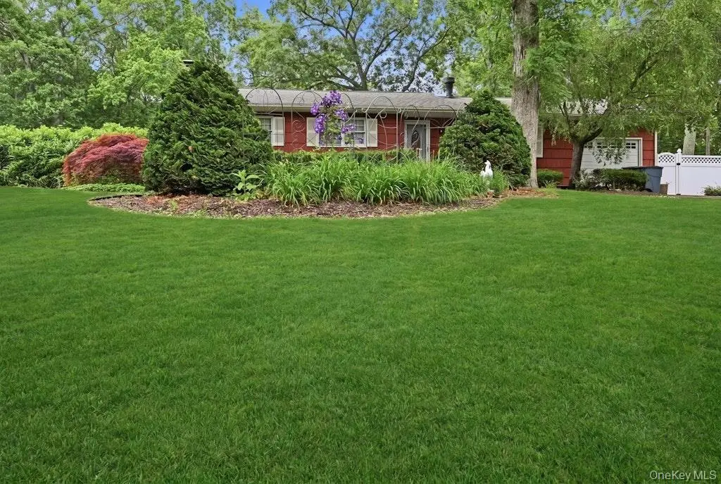 23 Flicker Drive, Middle Island, NY 11953 - #1