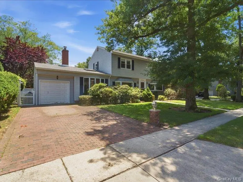 100 Bayberry Avenue, Garden City, NY 11530 - #3