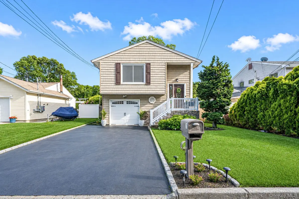 6 Atlantic Street, Holtsville, NY 11742 - #1