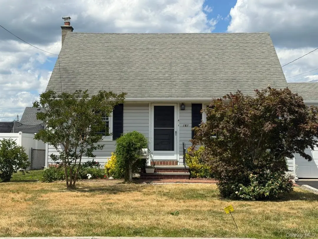 161 Van Buren Street, West Babylon, NY 11704 - #1