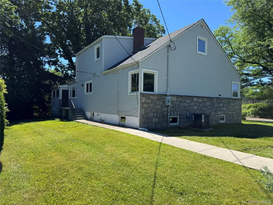 25 Alta Parkway, Mount Vernon, NY 10552 - #3