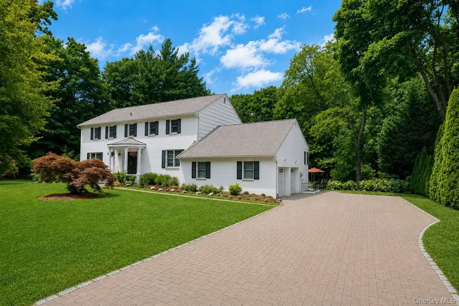 16 Hearthstone Circle, Scarsdale, NY 10583 - #3