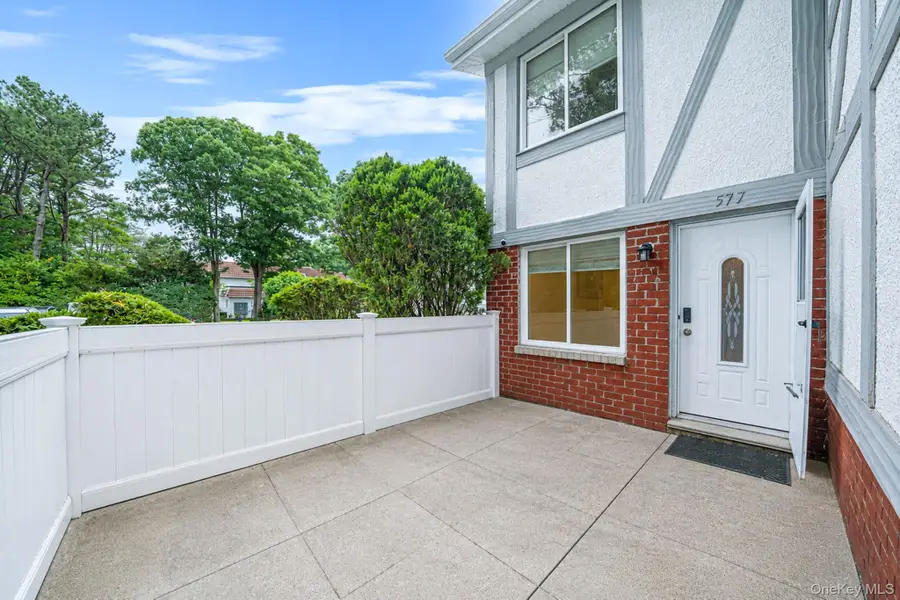 577 Blue Ridge Drive, Medford, NY 11763 - #2