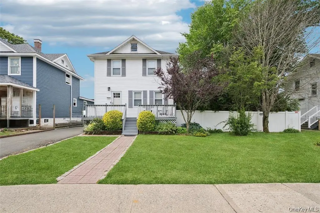 104 Park Avenue, Babylon, NY 11702 - #1