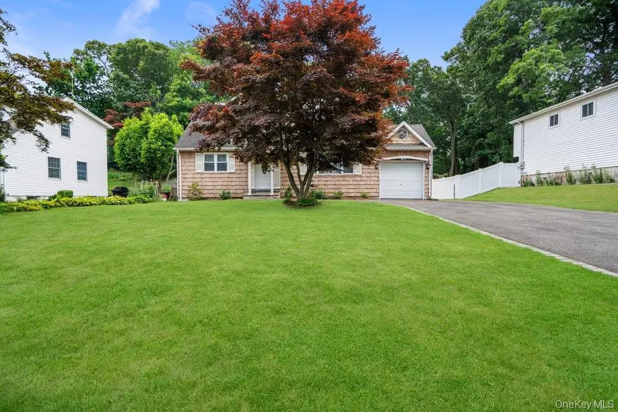 46 Falcon Drive, Hauppauge, NY 11788 - #2