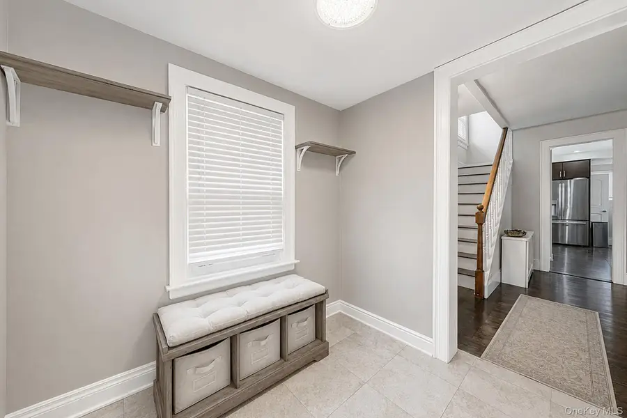159 Iris Avenue, Floral Park, NY 11001 - #3