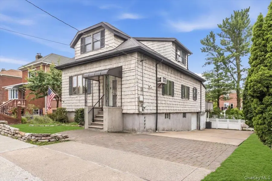 3158 Rawlins Avenue, Bronx, NY 10465 - #2