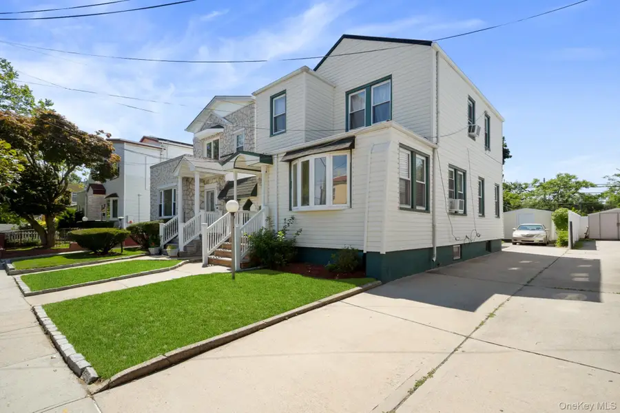 23220 Mentone Avenue, Laurelton, NY 11413 - #3