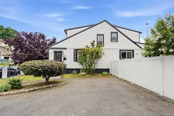 172 Crescent Place, Yonkers, NY 10704