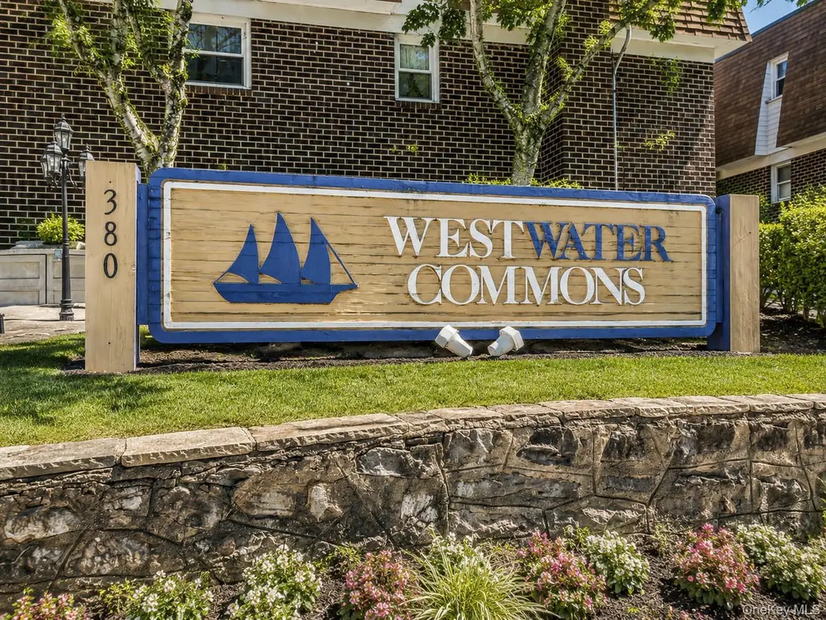 380 N Broadway #D14, Yonkers, NY 10701 - #1