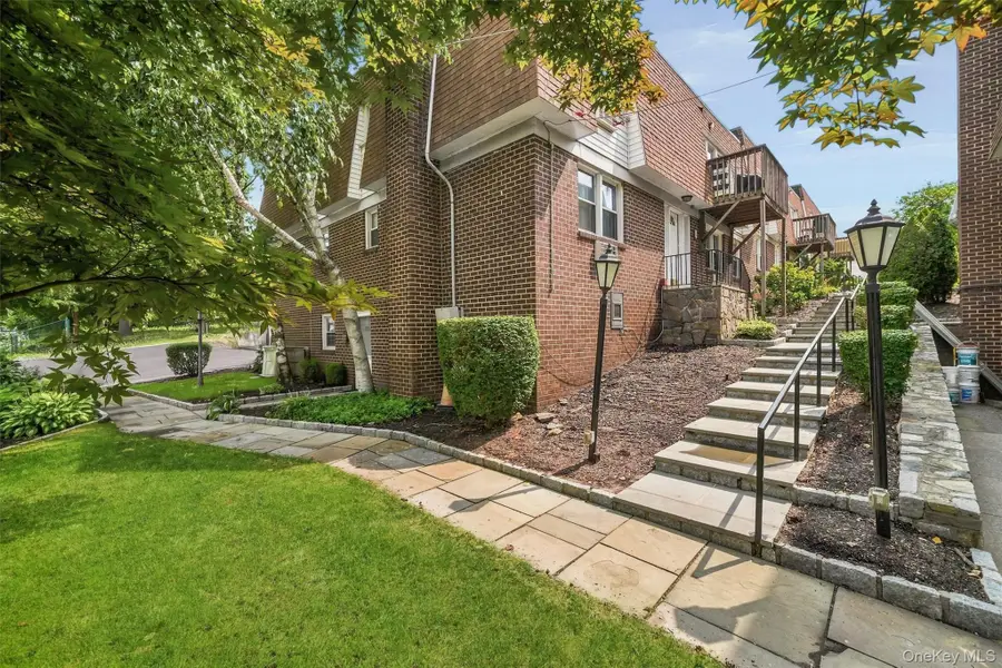 380 N Broadway #D14, Yonkers, NY 10701 - #2