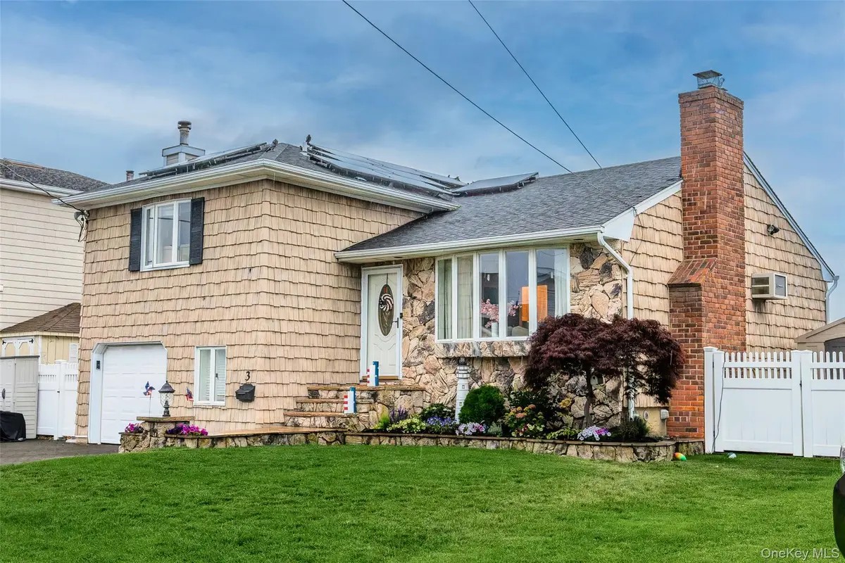 3 Jackson Place, Massapequa, NY 11758 - #1