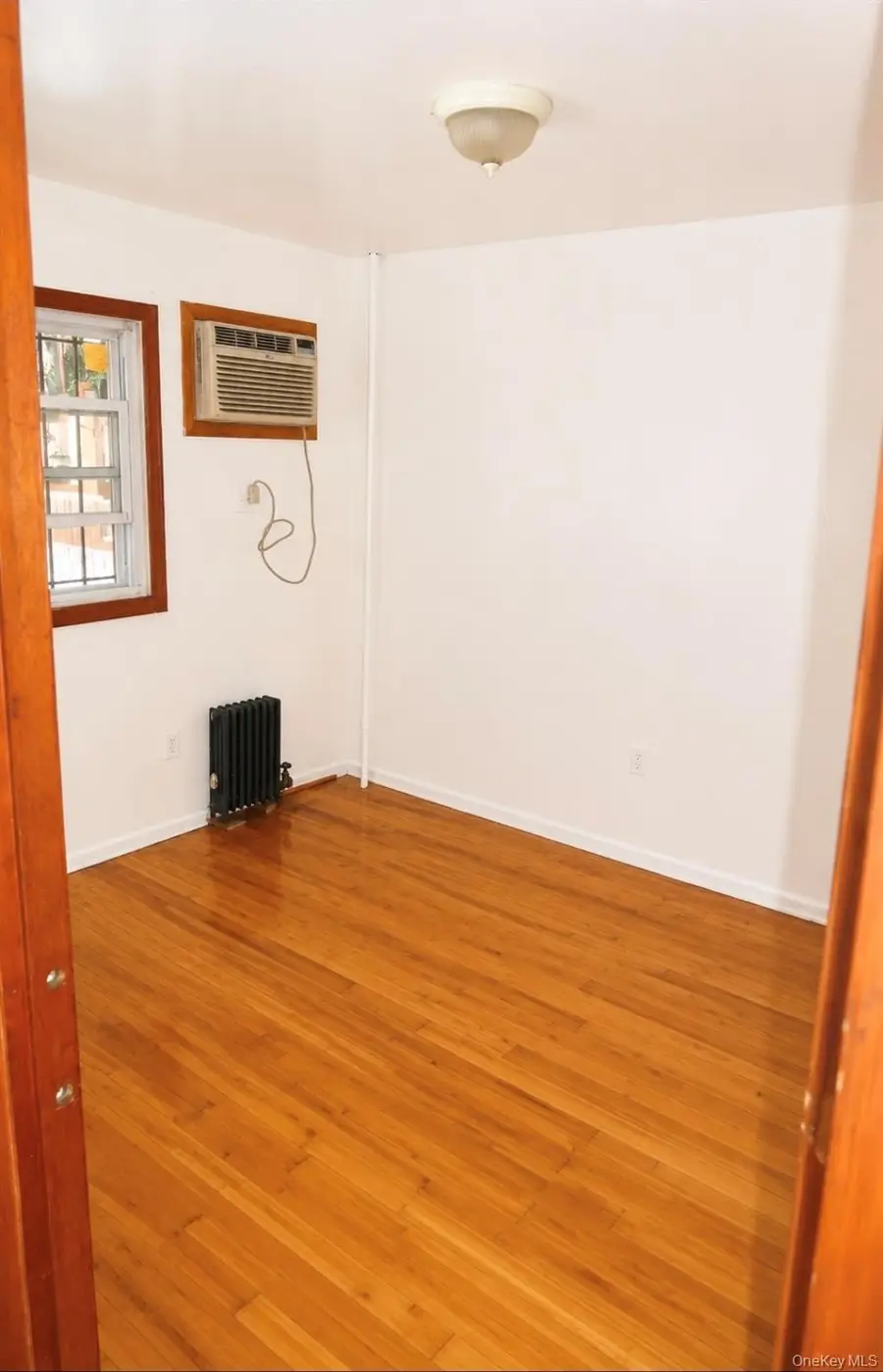 11403 111th Avenue, South Ozone Park, NY 11420 - #3