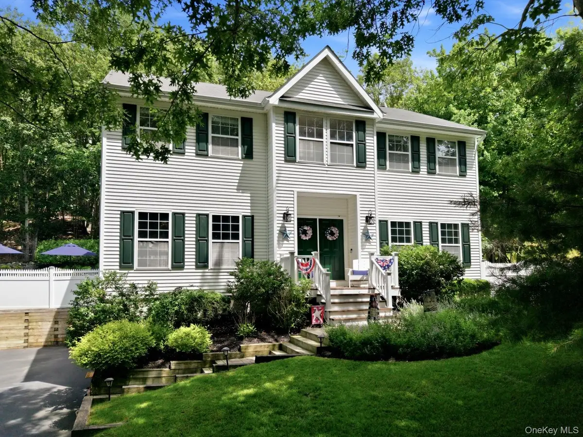 95 Crystal Brook Hollow Road, Mount Sinai, NY 11766 - #1