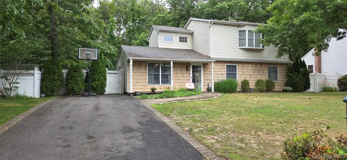 132 13th Avenue, Holtsville, NY 11742 - #1