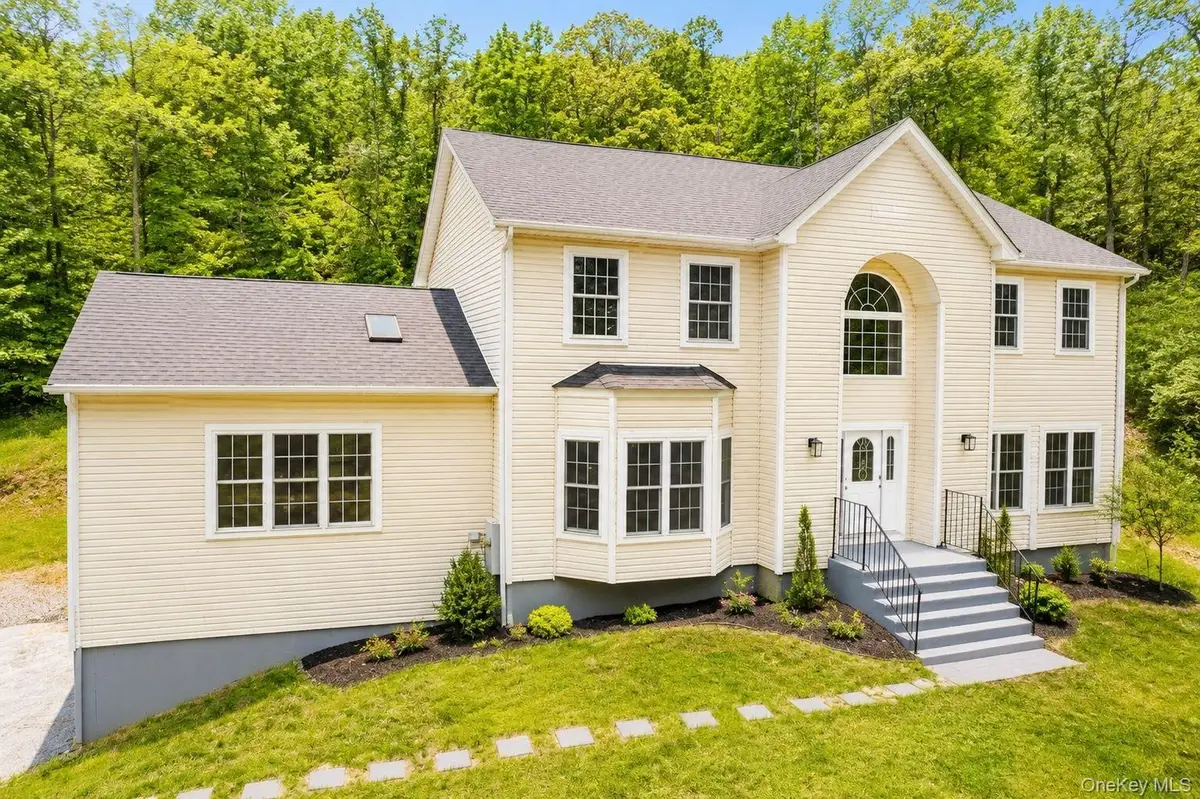 138 Half Moon Road, Highland, NY 12528 - #1