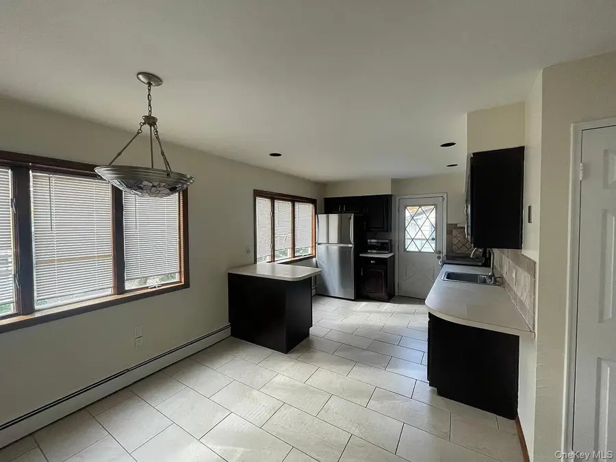 9 Saddler Court, Huntington Station, NY 11746 - #2
