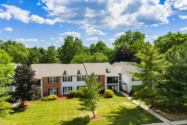 111 Cartwheel Court #28, Washingtonville, NY 10992