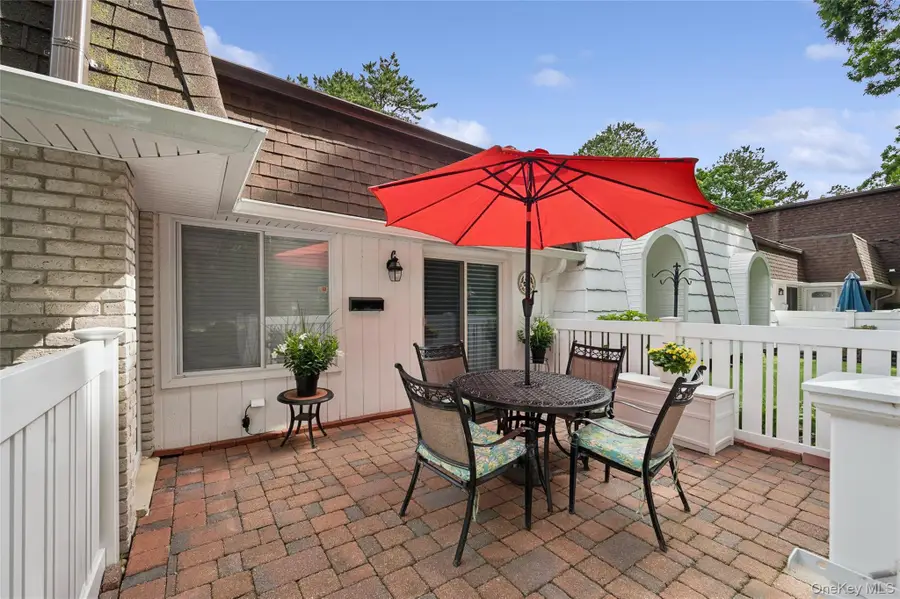 296 Birchwood Road #296, Medford, NY 11763 - #3