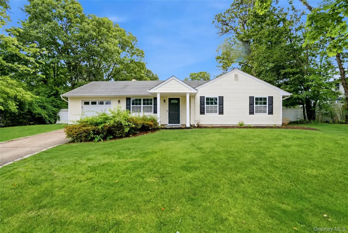 15 Groton Lane, Coram, NY 11727 - #1