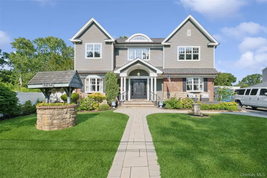1210 Hyman Avenue, Bay Shore, NY 11706 - #2