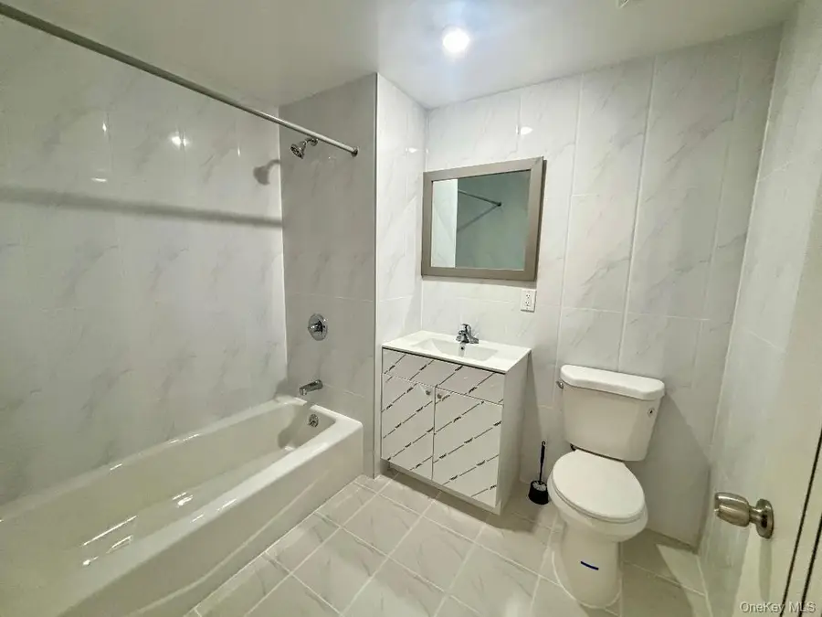 70-25 Queens Boulevard #6H, Woodside, NY 11377 - #2