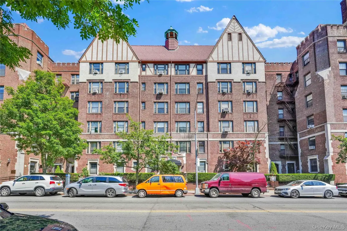 109-14 Ascan Avenue #5A, Forest Hills, NY 11375 - #1