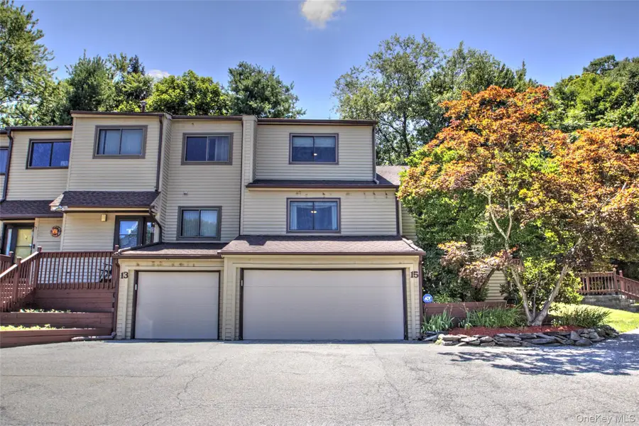 15 Ash Court, Highland Mills, NY 10930 - #2