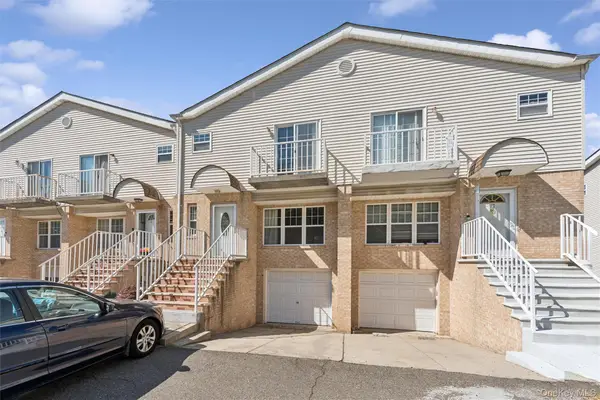1601 Johnson Avenue #16, Elmont, NY 11003
