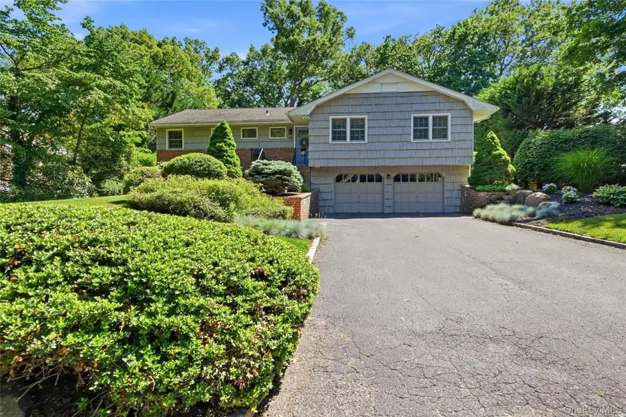 115 Autumn Drive, Hauppauge, NY 11788 - #2