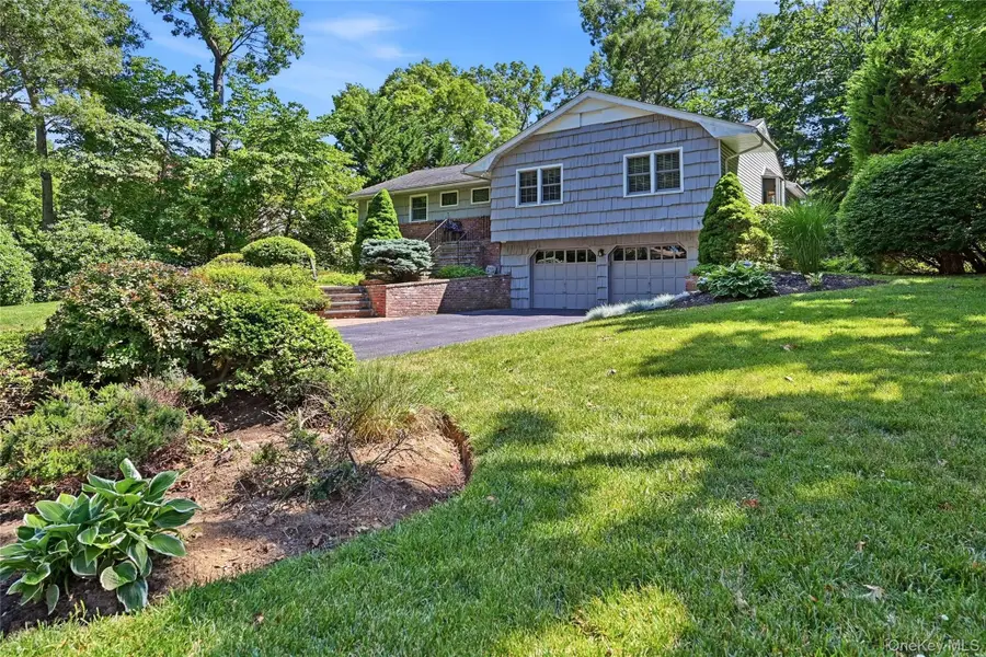 115 Autumn Drive, Hauppauge, NY 11788 - #3
