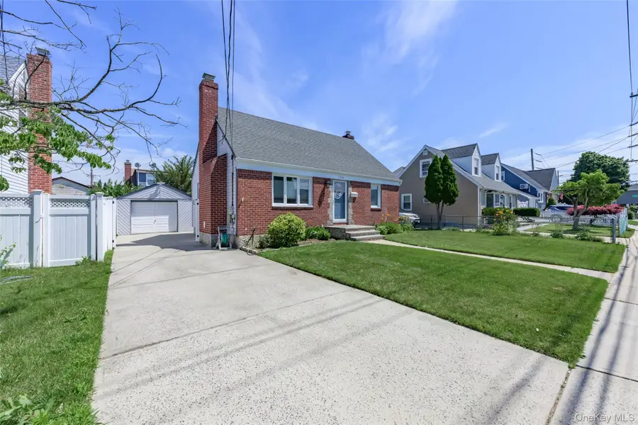 1316 Telegram Avenue, Elmont, NY 11003 - #2