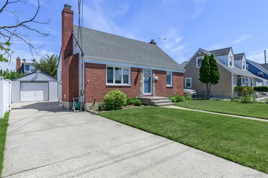 1316 Telegram Avenue, Elmont, NY 11003 - #3