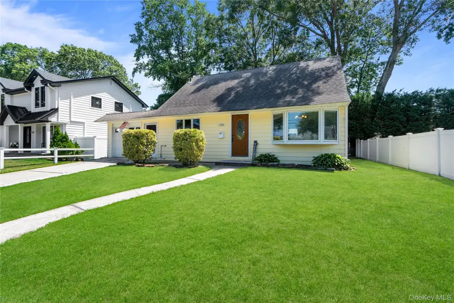116 Spruce Street, Massapequa Park, NY 11762 - #2