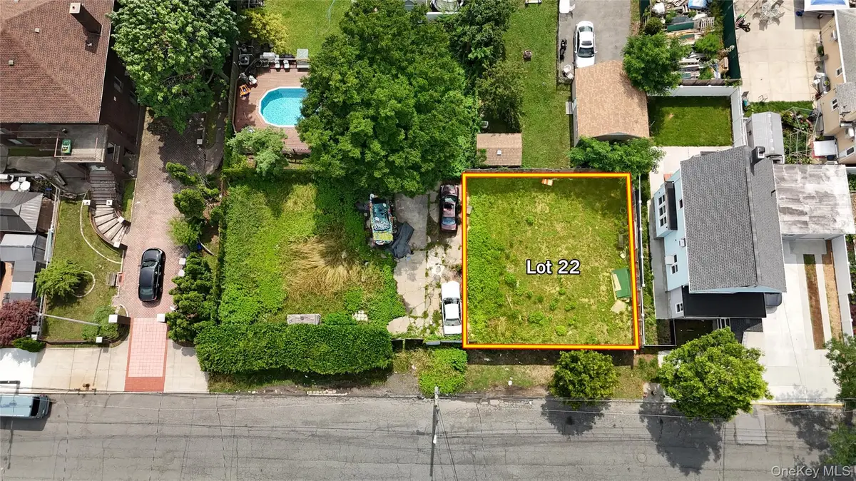 829 Dean Avenue, Bronx, NY 10465 - #1
