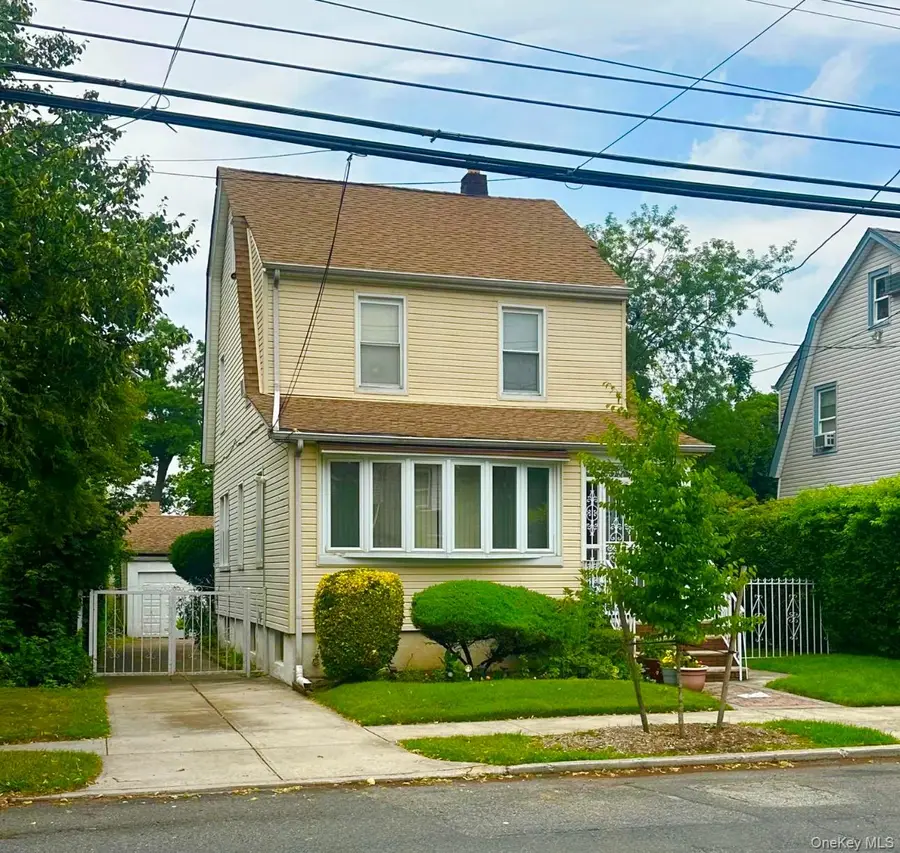 Address Withheld By Seller, Queens Village, NY 11429 - #2