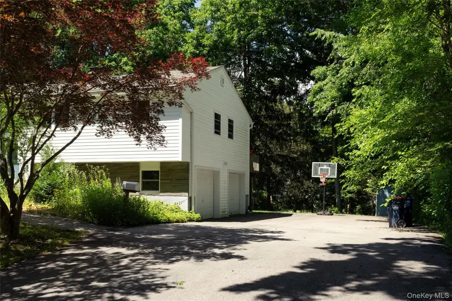 22 Crosmour Road, Rhinebeck, NY 12572 - #3