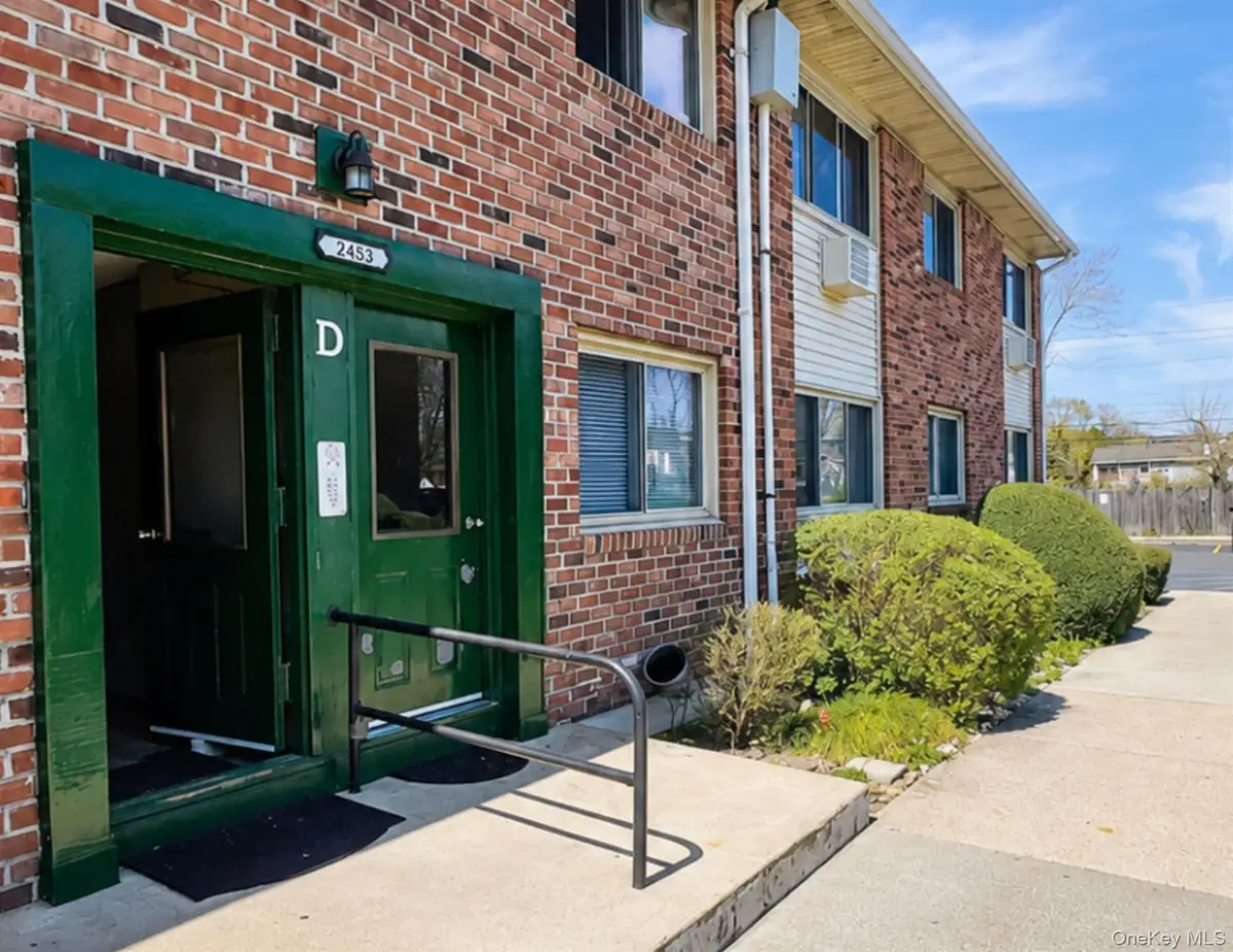 2453 D Union Boulevard #4A, Islip, NY 11751 - #1