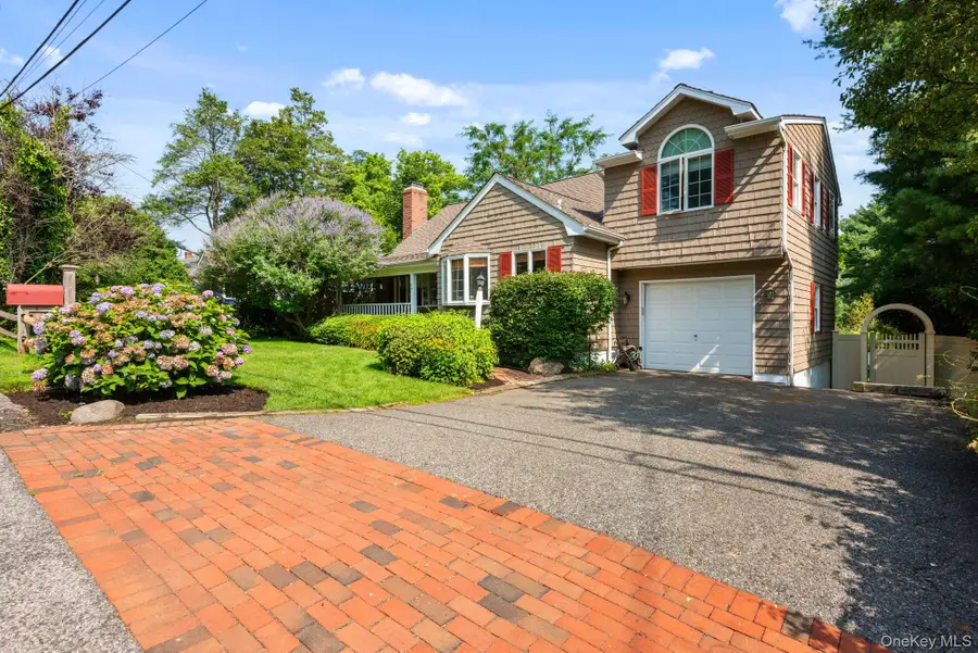 1 Cedar Drive, Huntington, NY 11743 - #2