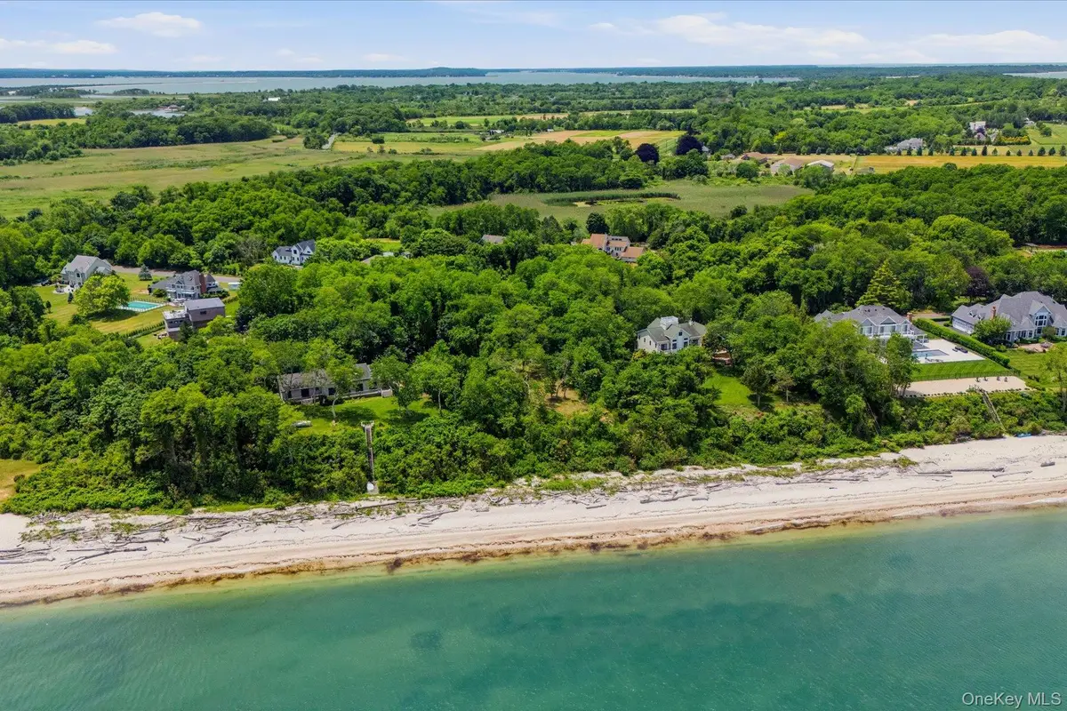 75 Pettys Drive, Orient, NY 11957 - #1