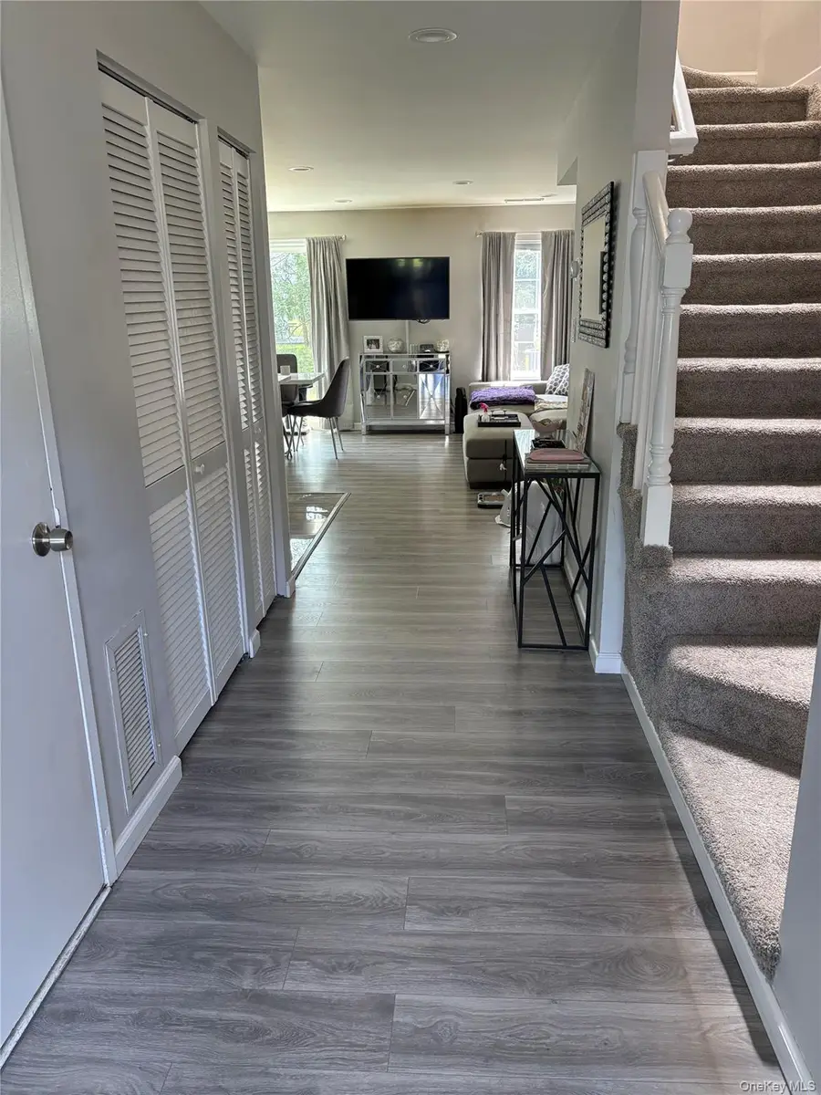 1307 Sara Circle, Port Jefferson Station, NY 11776 - #3
